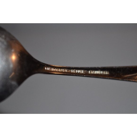 Oneida craft Deluxe serving spoon Lasting Rose Pre-owned 2 pc set - Picture 4 of 11